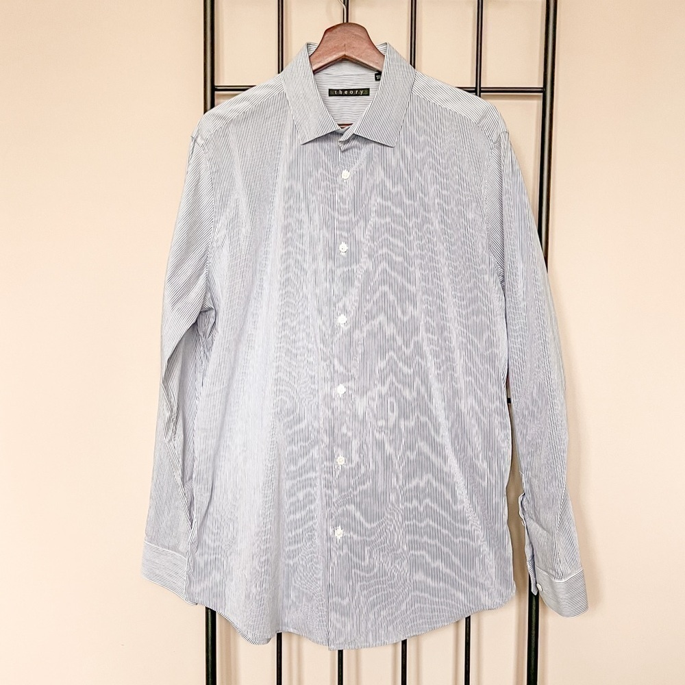 Theory Striped Men’s Dress Shirt Sz 32-33